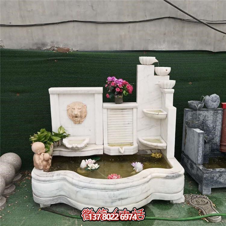 家居擺件，流水環繞庭院