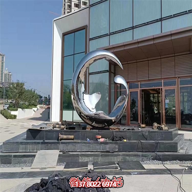 高端不銹鋼創意鏡面圓環雕塑，點綴酒店會所裝飾