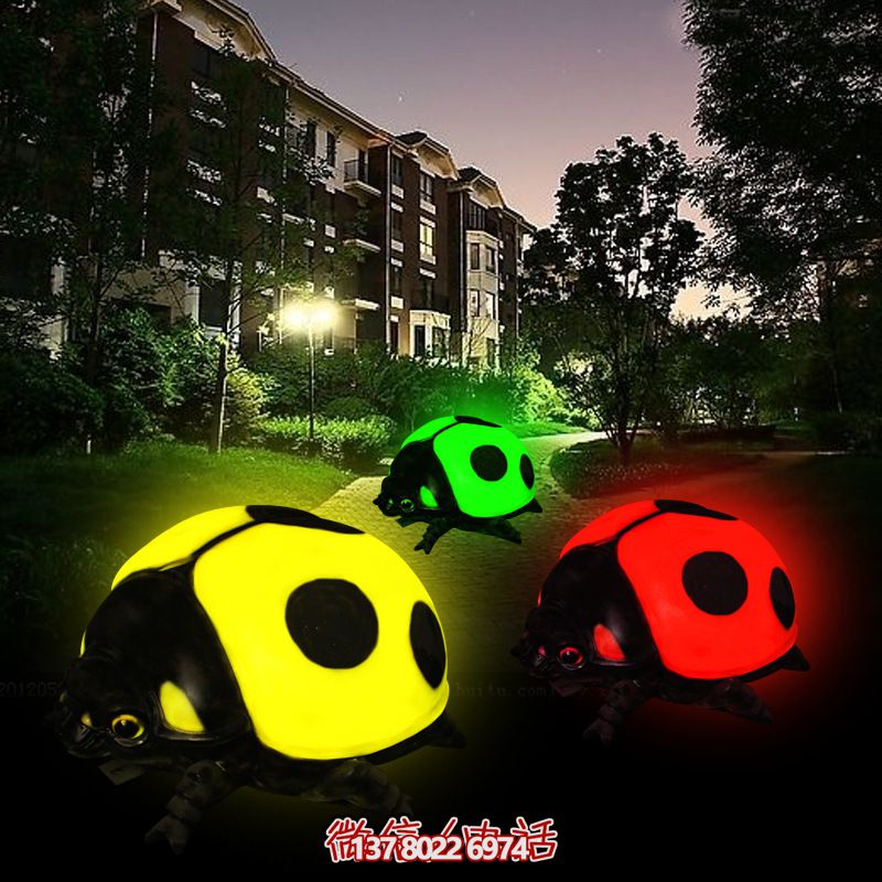 玻璃鋼彩繪雕塑瓢蟲(chóng)帶燈擺放裝置