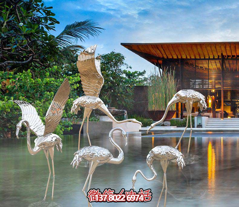 不銹鋼火烈鳥(niǎo)雕塑，游樂(lè)園擺放鏡面裝點(diǎn)