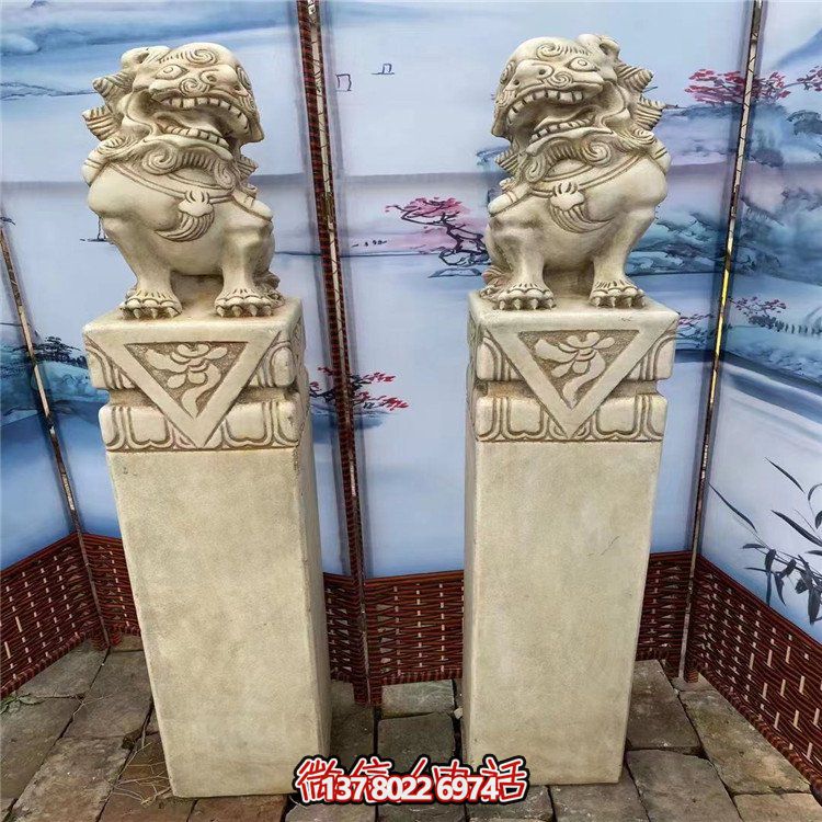 精美石雕擺件，裝點家中庭院