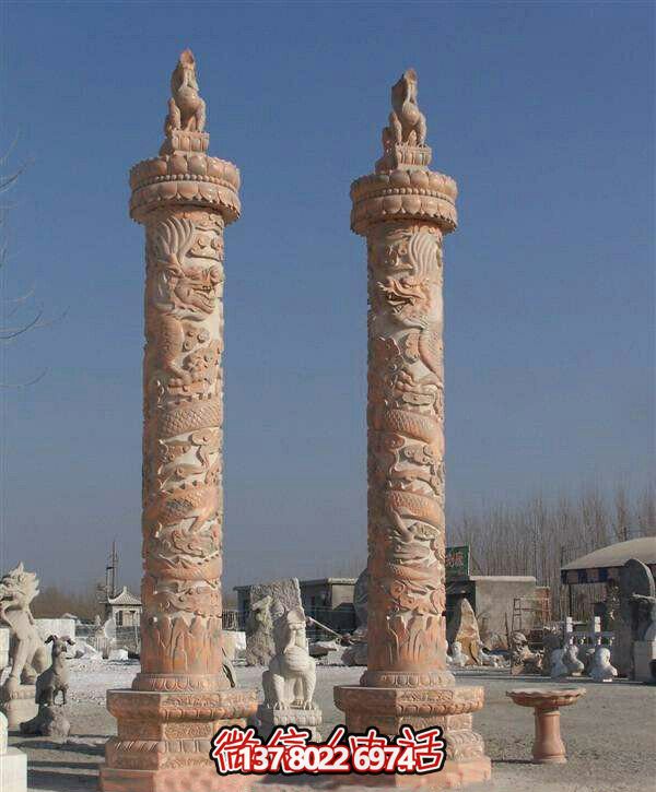 雕塑晚霞紅，炫彩華表美景