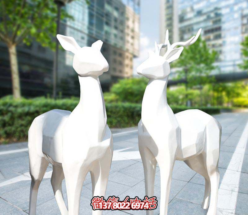 玻璃鋼梅花鹿雕塑，為你的廣場增添經典藝術氣息