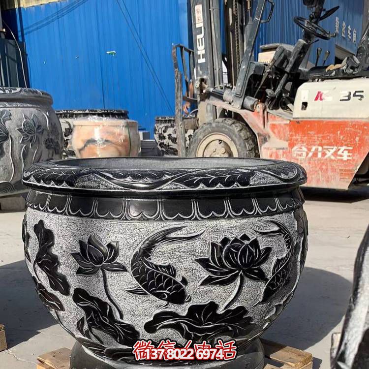 精美荷花浮雕缸，融合經典元素，打造清新安靜空間