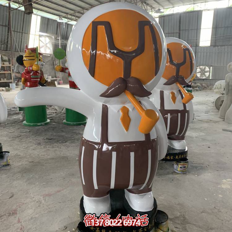 玻璃鋼卡通人物雕塑，裝點商場室內