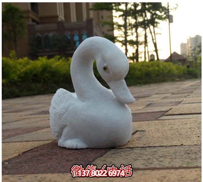 大理石雕刻藝術——古樸臥著天鵝雕塑 大理石雕刻藝術——古樸臥著天鵝雕塑
