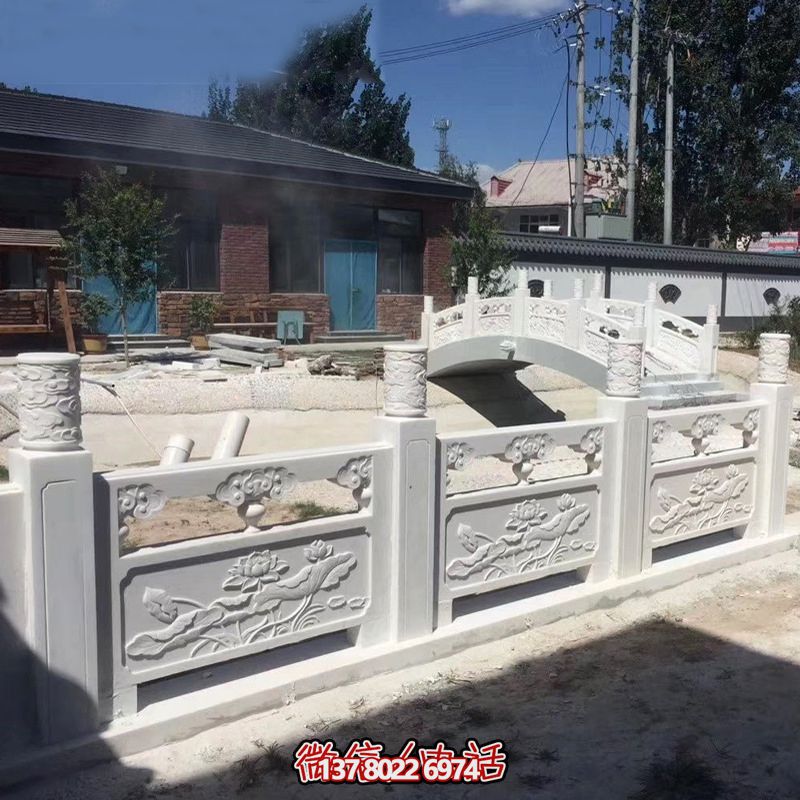 農(nóng)場庭院池塘大理石浮雕欄桿 農(nóng)場庭院池塘大理石浮雕欄桿