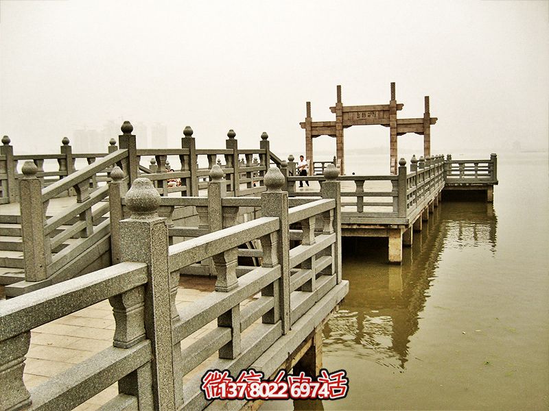 景區(qū)湖邊碼頭簡易大理石護(hù)欄桿 景區(qū)湖邊碼頭簡易大理石護(hù)欄桿