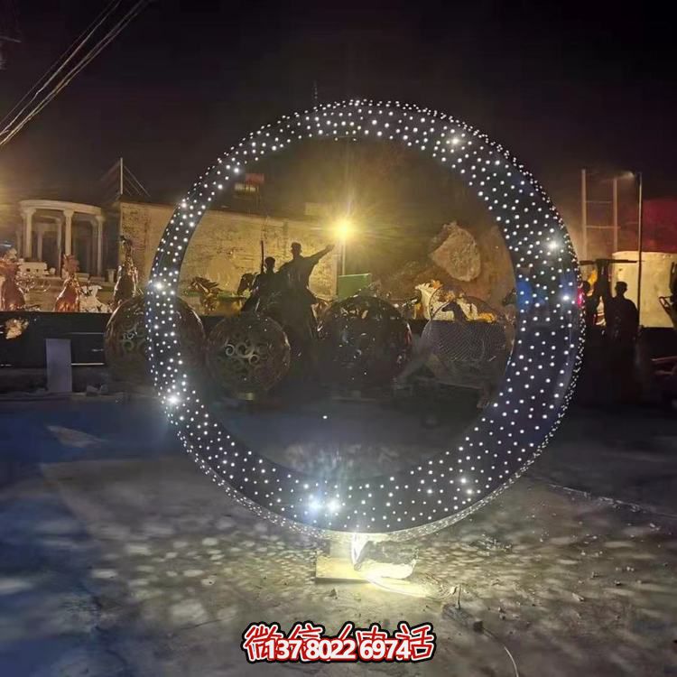 不銹鋼鏤空燈光亮化圓環(huán)酒店戶(hù)外裝飾雕塑