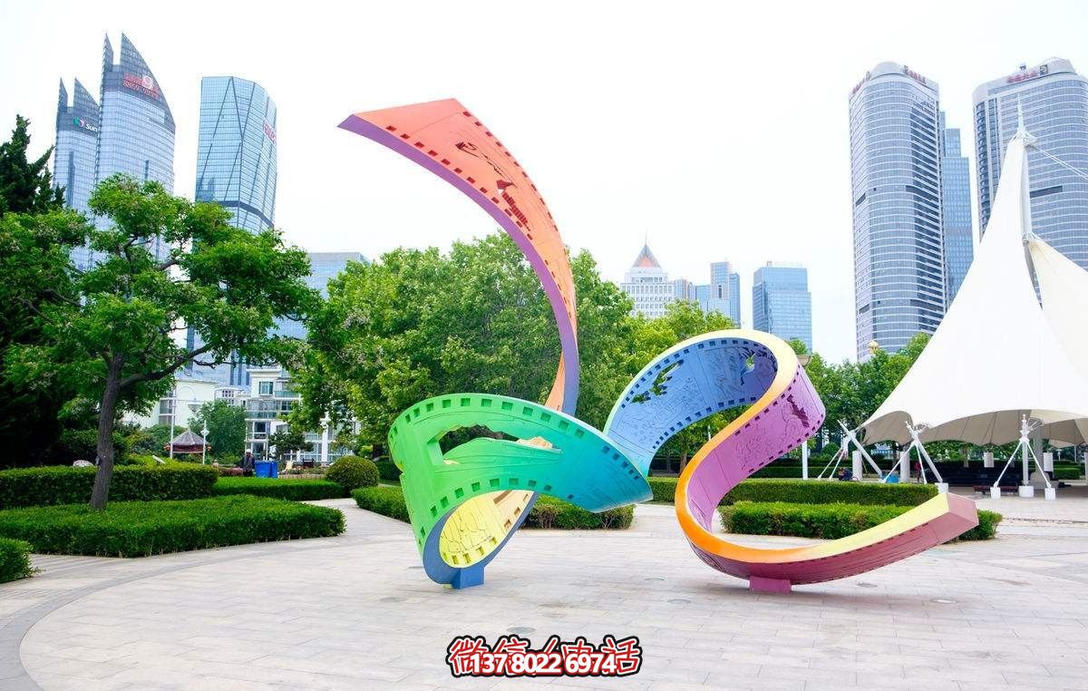 廣場玻璃鋼彩繪抽象藝術膠卷雕塑 廣場玻璃鋼彩繪抽象藝術膠卷雕塑