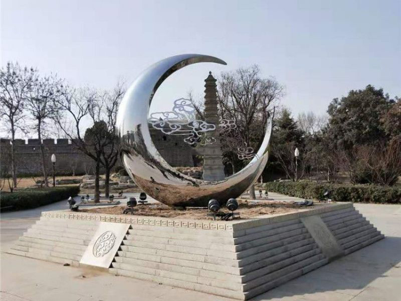 不銹鋼月亮雕塑 不銹鋼月亮雕塑